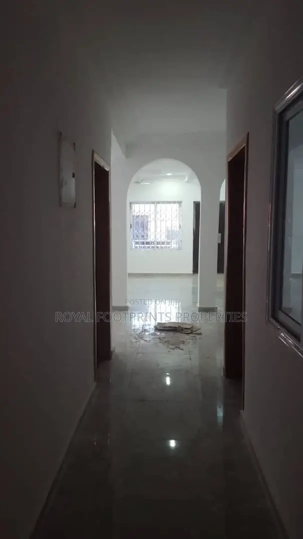 4bdrm House in Accra Metropolitan for sale