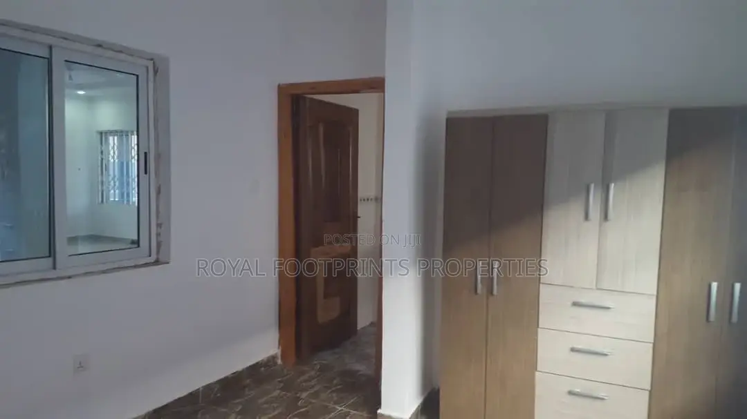 4bdrm House in Accra Metropolitan for sale
