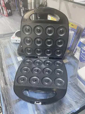 Delron Doughnut Maker