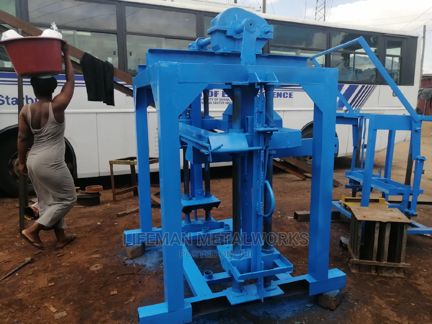 Automatic Machine With Pan Mixer