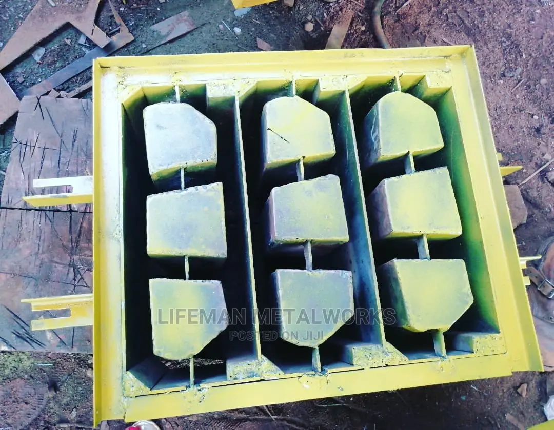 Deckin Block Mould(4 in 1 Block Machine)