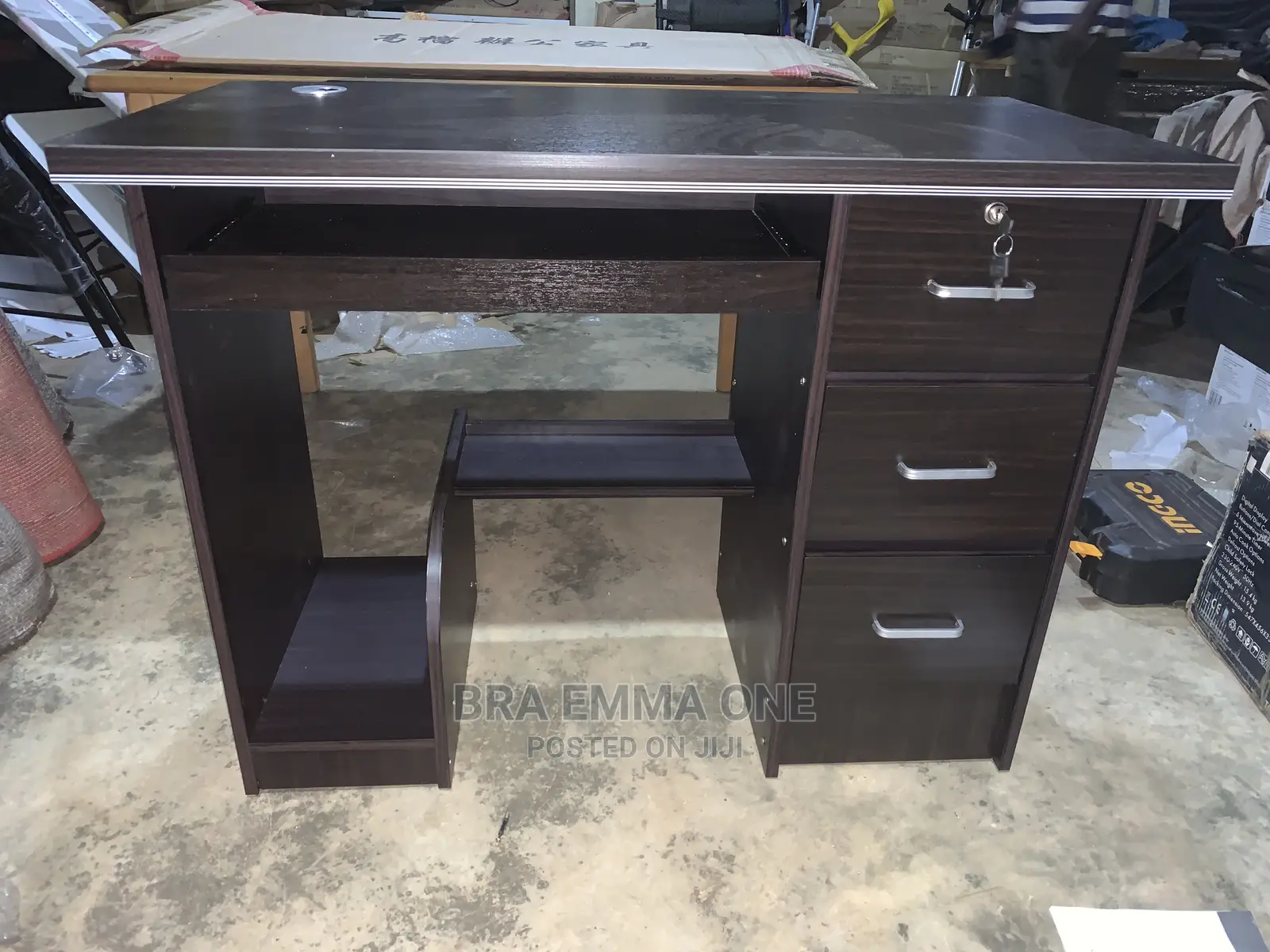 Computer Table With Drawers