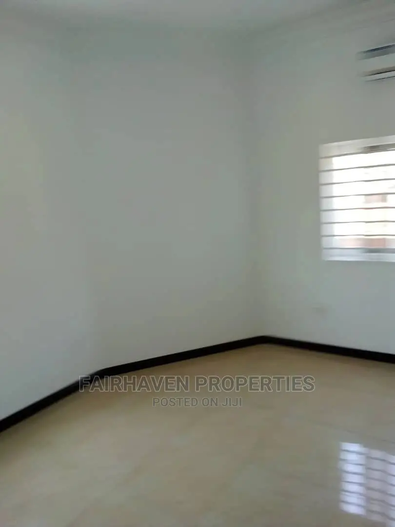 2bdrm Apartment in Fair Haven, Airport Residential Area for rent
