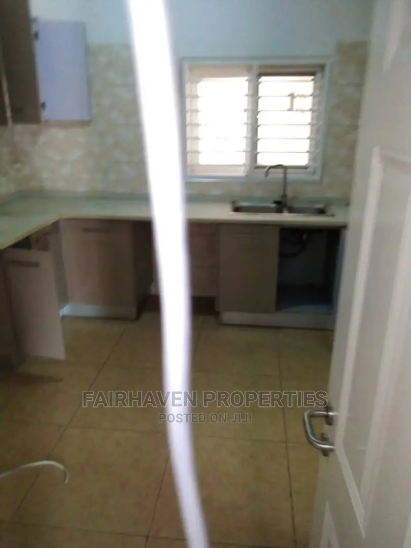 2bdrm Apartment in Fair Haven, Airport Residential Area for rent