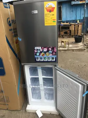 Newly in Box Pearl 140 Litres Fridge