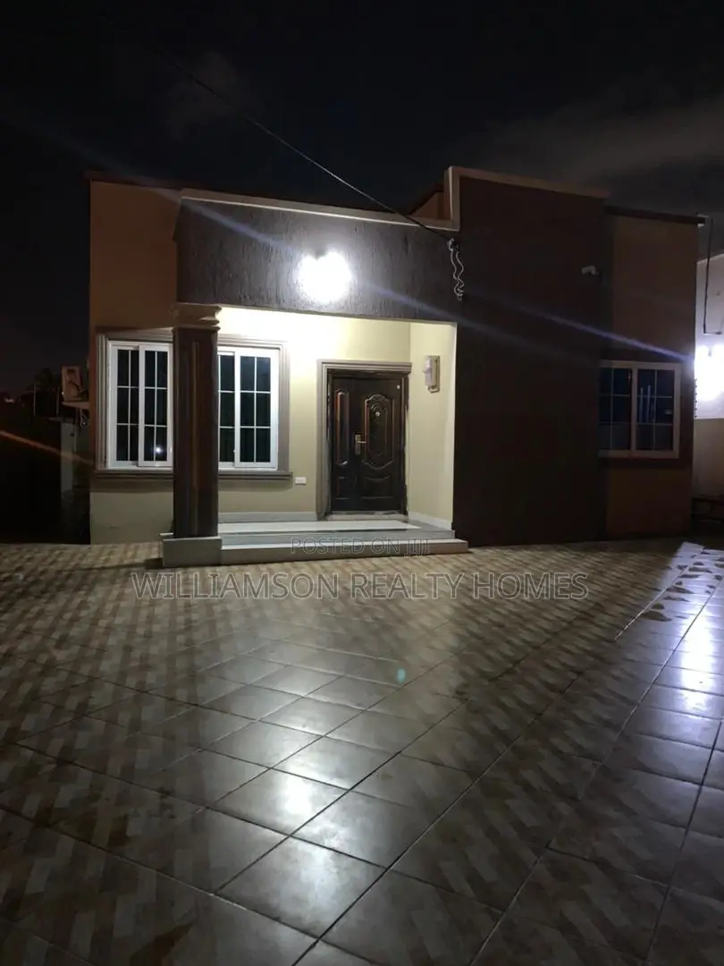 Furnished 2bdrm House in Addogono Area, Spintex for sale