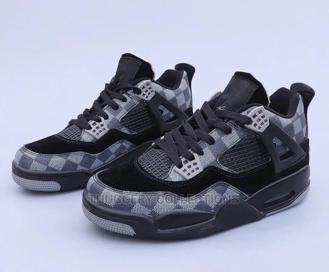 Jordan 4 Retro