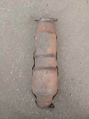 Catalytic Converter in Stock Honda/Hyundai/Nissan/Toyota/ Kia/Benz Etc