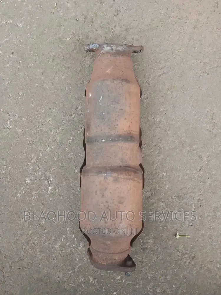 Catalytic Converter in Stock Honda/Hyundai/Nissan/Toyota/ Kia/Benz Etc