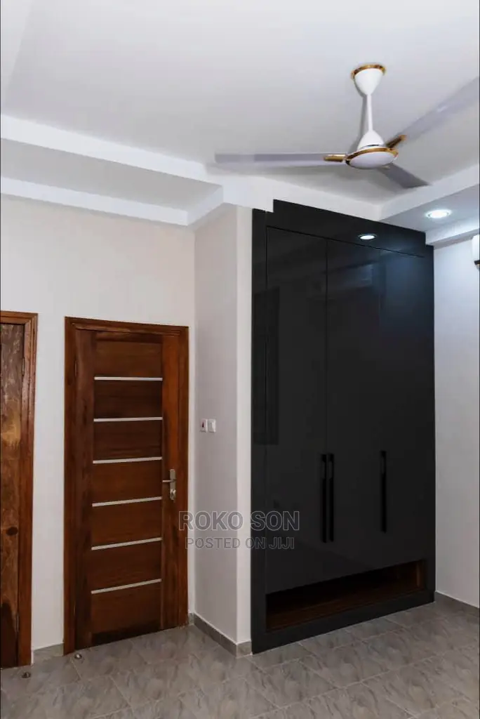 4bdrm Duplex in Dr Roko, Spintex for sale