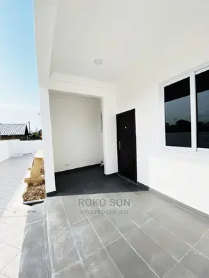 4bdrm Duplex in Dr Roko, Adjiriganor for rent