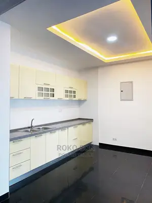 4bdrm Duplex in Dr Roko, Adjiriganor for rent