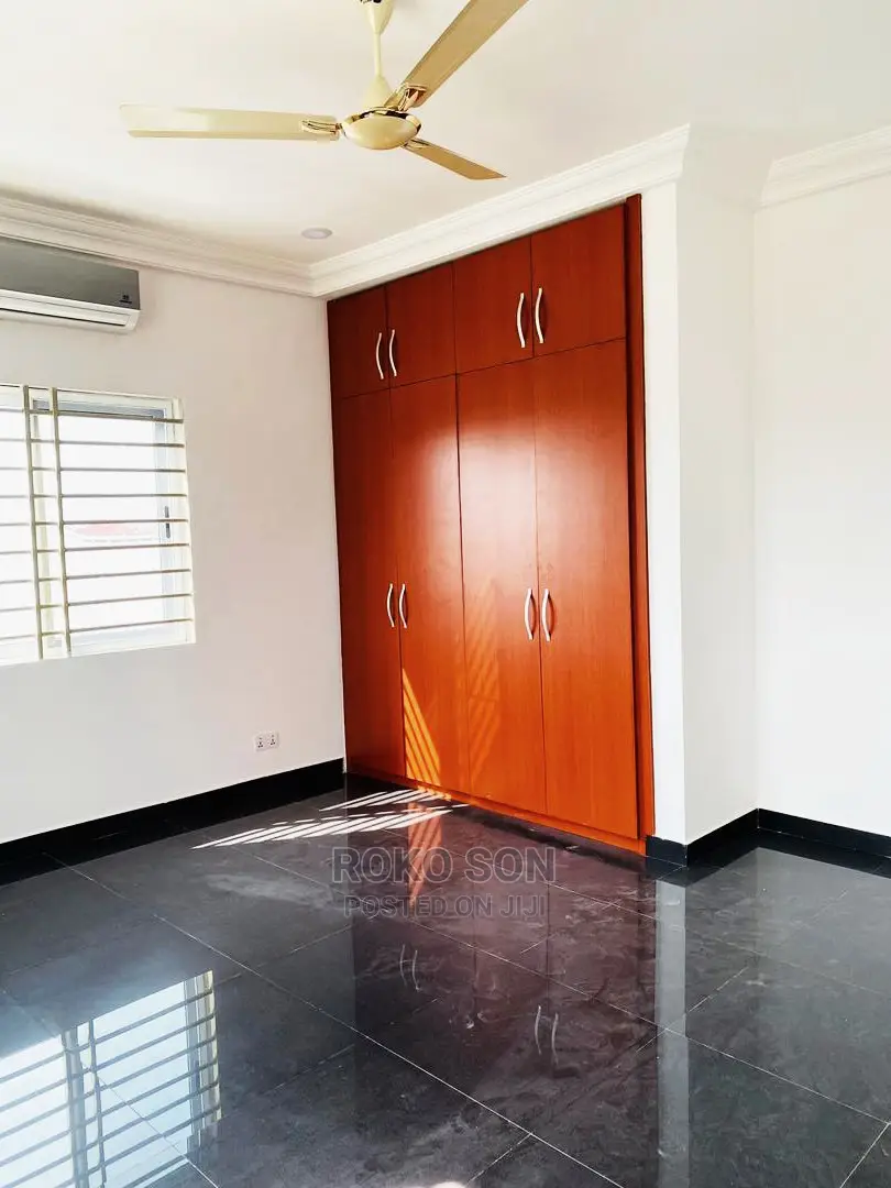 4bdrm Duplex in Dr Roko, Adjiriganor for rent