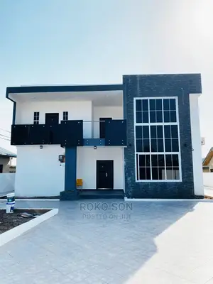 4bdrm Duplex in Dr Roko, Adenta for sale