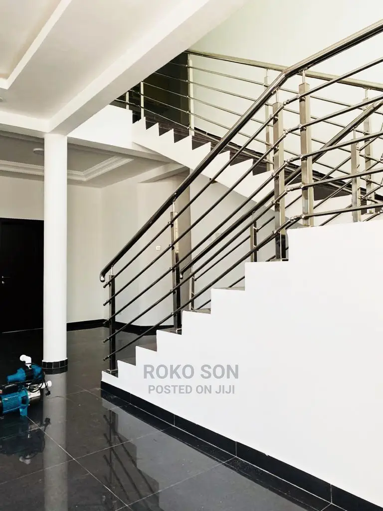 4bdrm Duplex in Dr Roko, Adenta for sale
