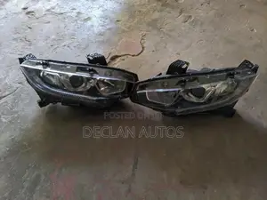 Honda Civic 2017 Headlights