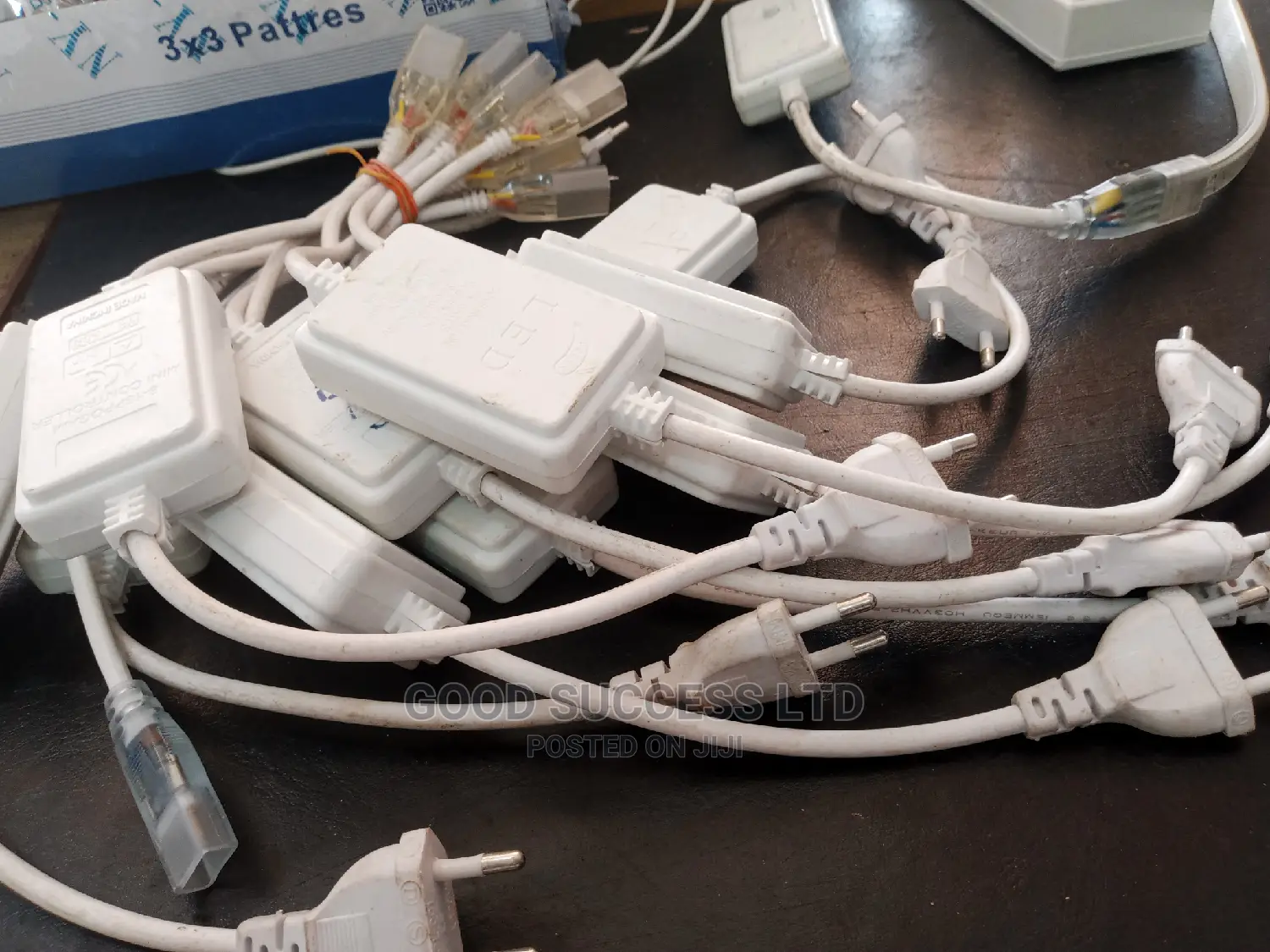 Power Adaptor for Strip Light + Remote Control