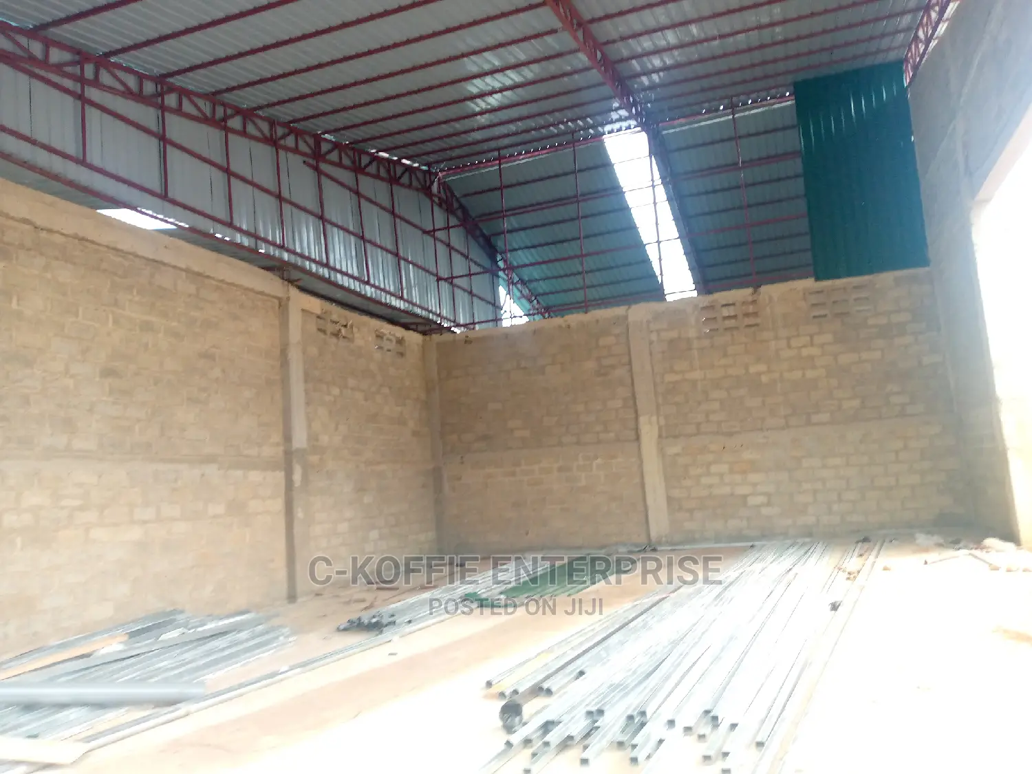 1600 Sqm Warehouse at North Kaneshie 4 Rent
