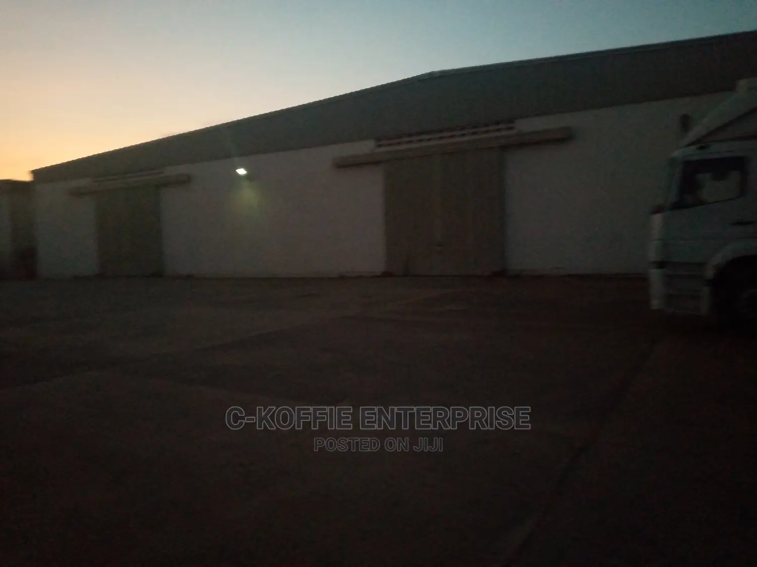 1600 Sqm Warehouse at North Kaneshie 4 Rent