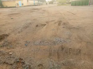 1600 Sqm Warehouse at North Kaneshie 4 Rent