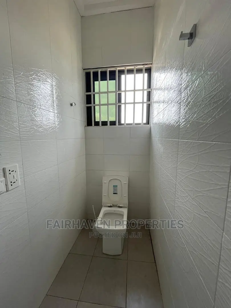2bdrm Apartment in Fair Haven, Airport Residential Area for Rent