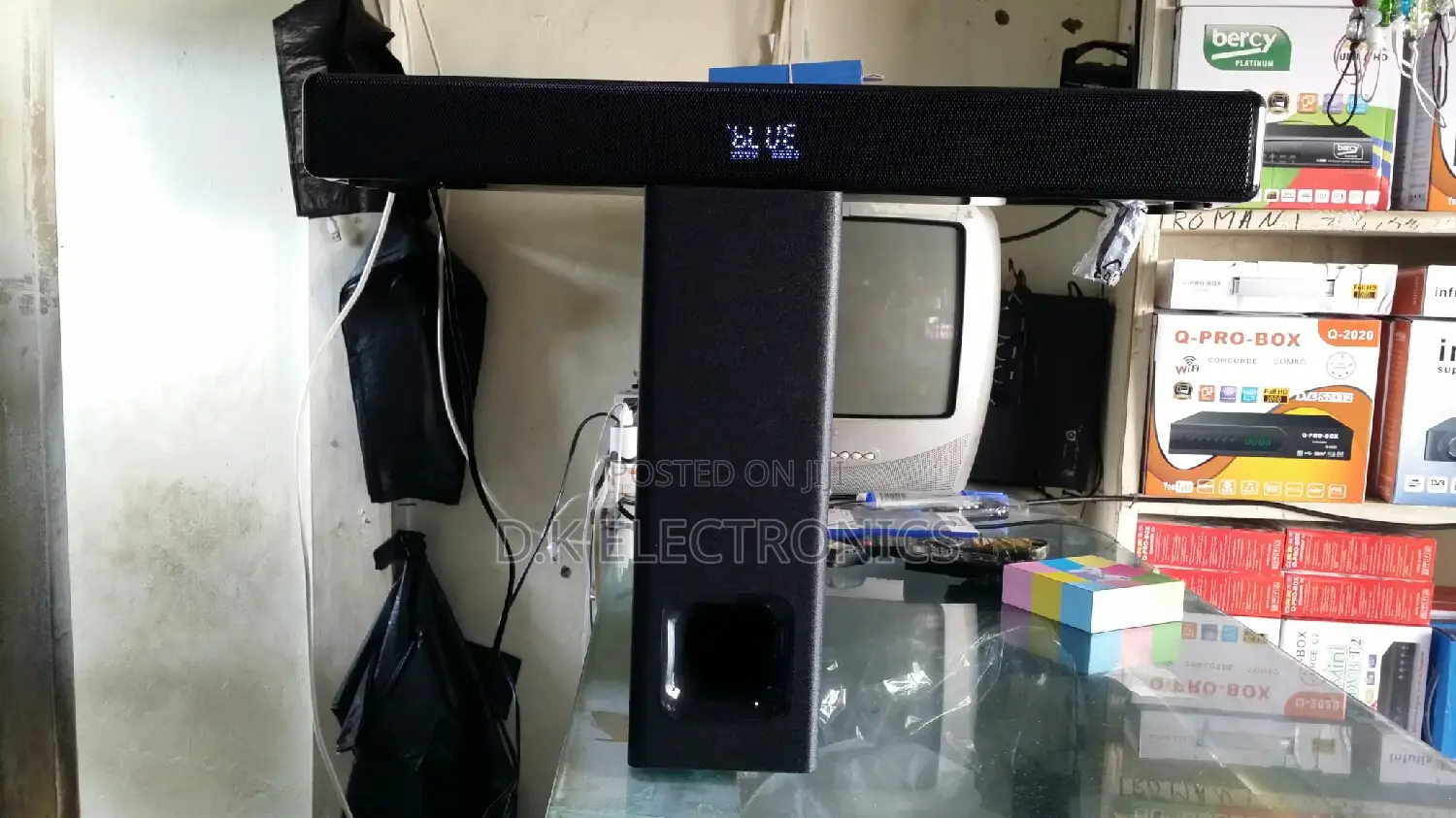 Exlg Short Soundbar With Wireless Subwoofer