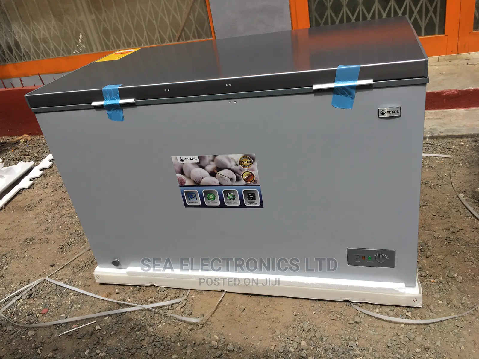 Pearl 380L Chest Freezer ~PCF-460(Sliding Glass)