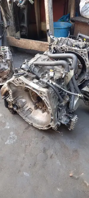 Photo - Toyota Vitz 2011-14 Home Used Automatic Gearbox Available