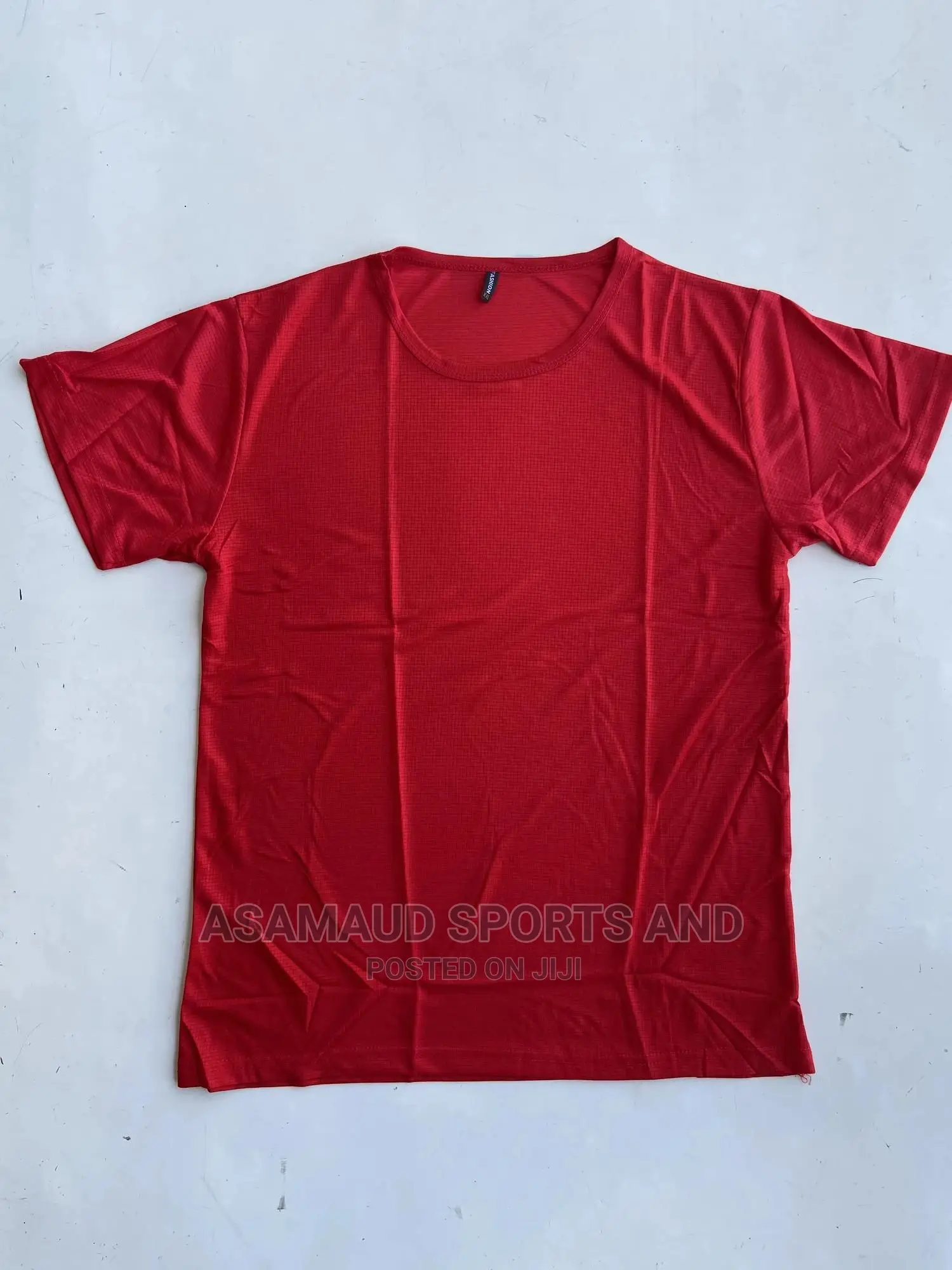 Plain T Shirt at Cool Price