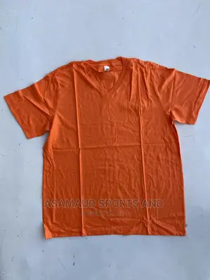Plain T Shirt at Cool Price