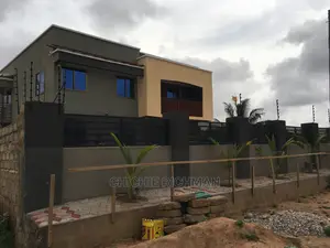 Electric Fence and Razor Wire Installation