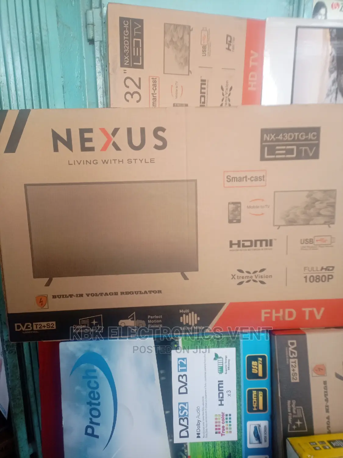 Nexus 43" Icast Satellite Digital Led TV