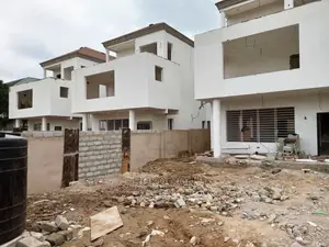 5bdrm Apartment in Dr Roko, Roman Ridge for sale