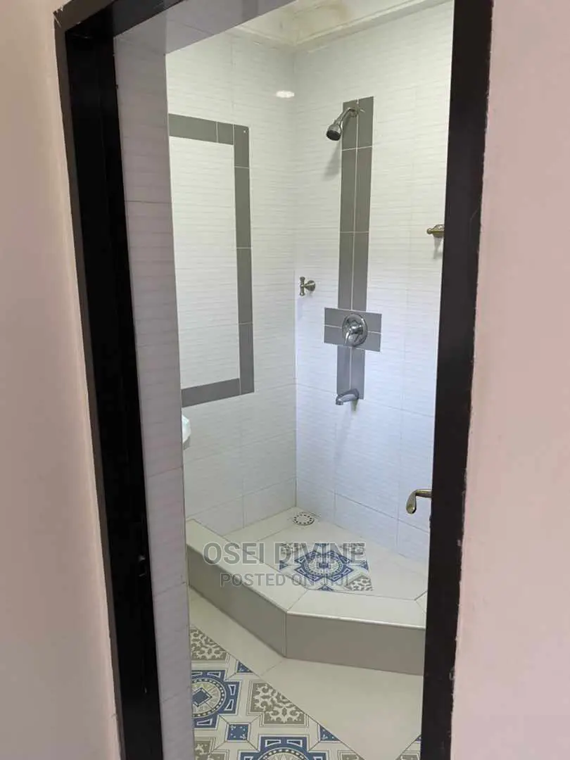 Very Executive 2bedrooms Apartments Dansoman Enso