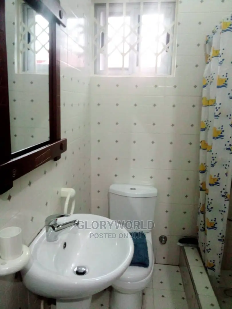 Furnished 2bdrm Apartment in Community18, Spintex for Rent