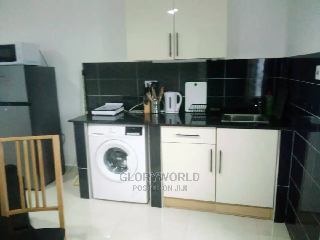 Furnished 2bdrm Apartment in Community18, Spintex for Rent