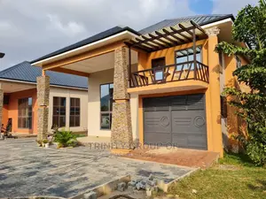 4bdrm Mansion in Ayimensa, Accra Metropolitan for sale