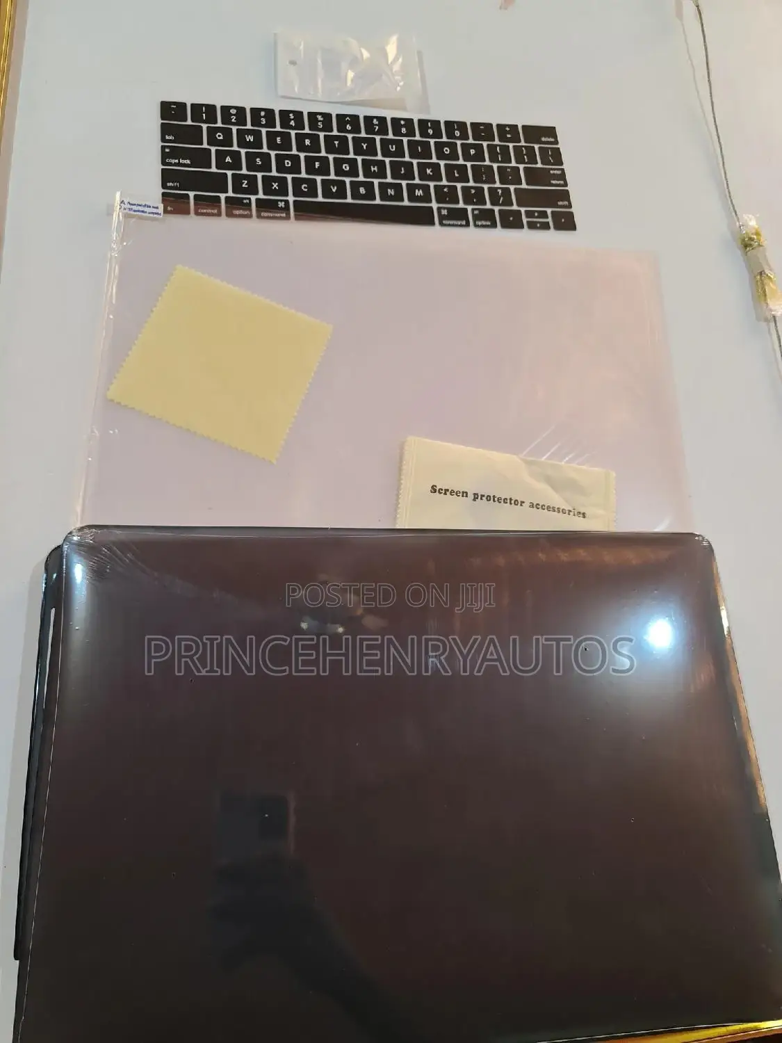 MOSISO 4in1 Bundle Case for Macbook Pro 15" A1707 A1990