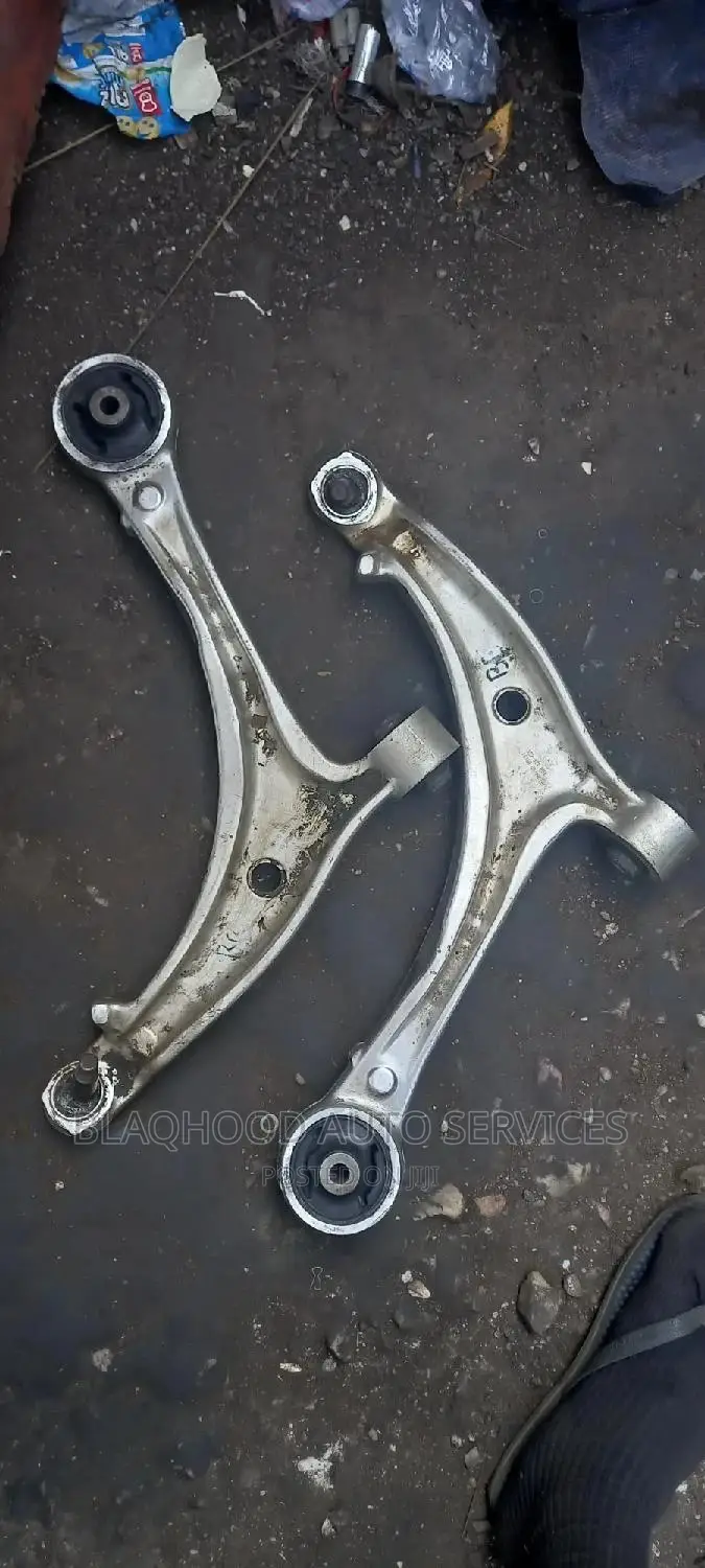 Honda Odyssey 2008-2012 LOWER ARM Pair Available