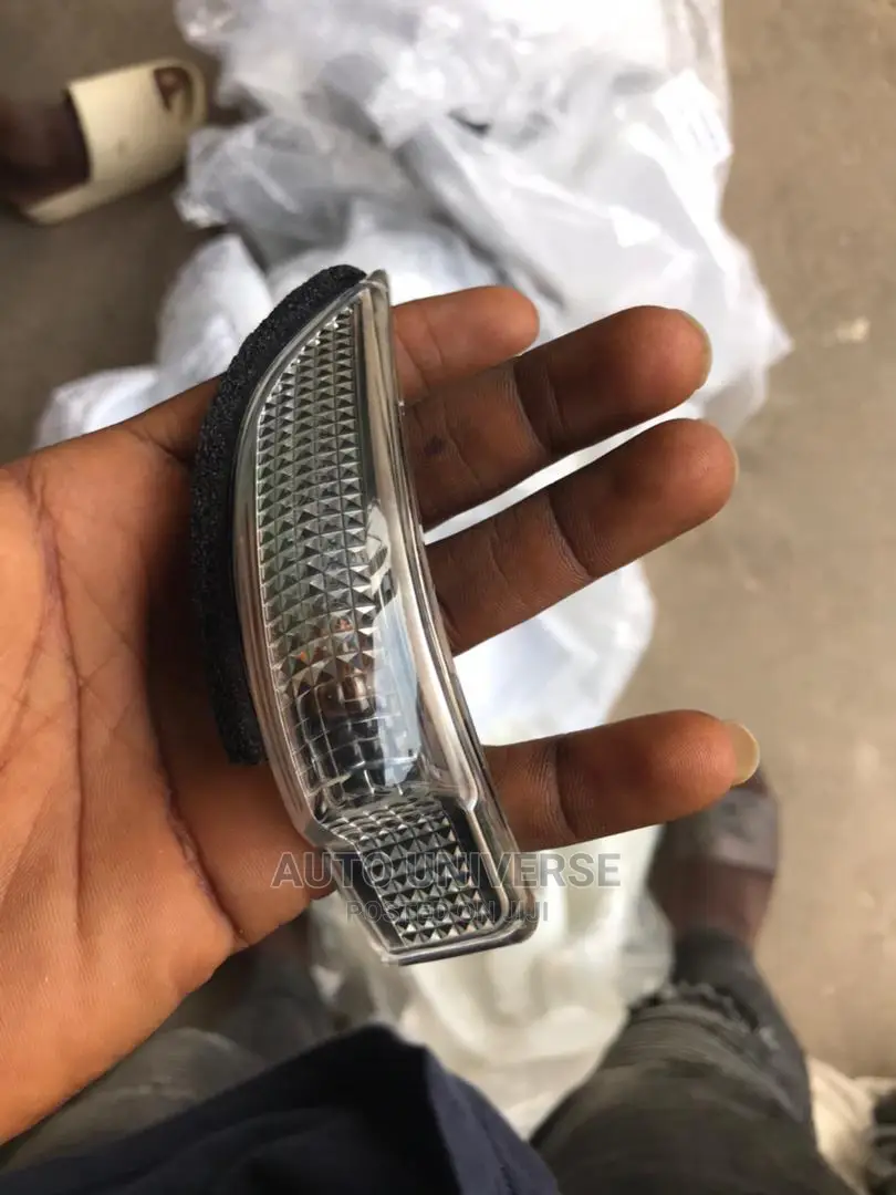 Toyota Corolla, Yaris, Camry, Vitz, CHR Side Mirror Light