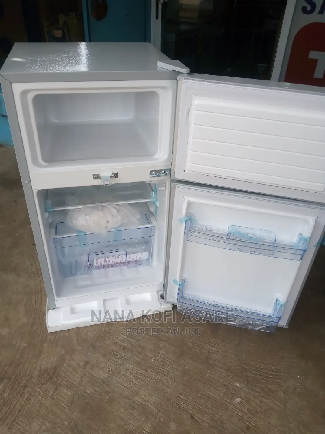 Nasco 80litres Table Top Double Door Refrigerator