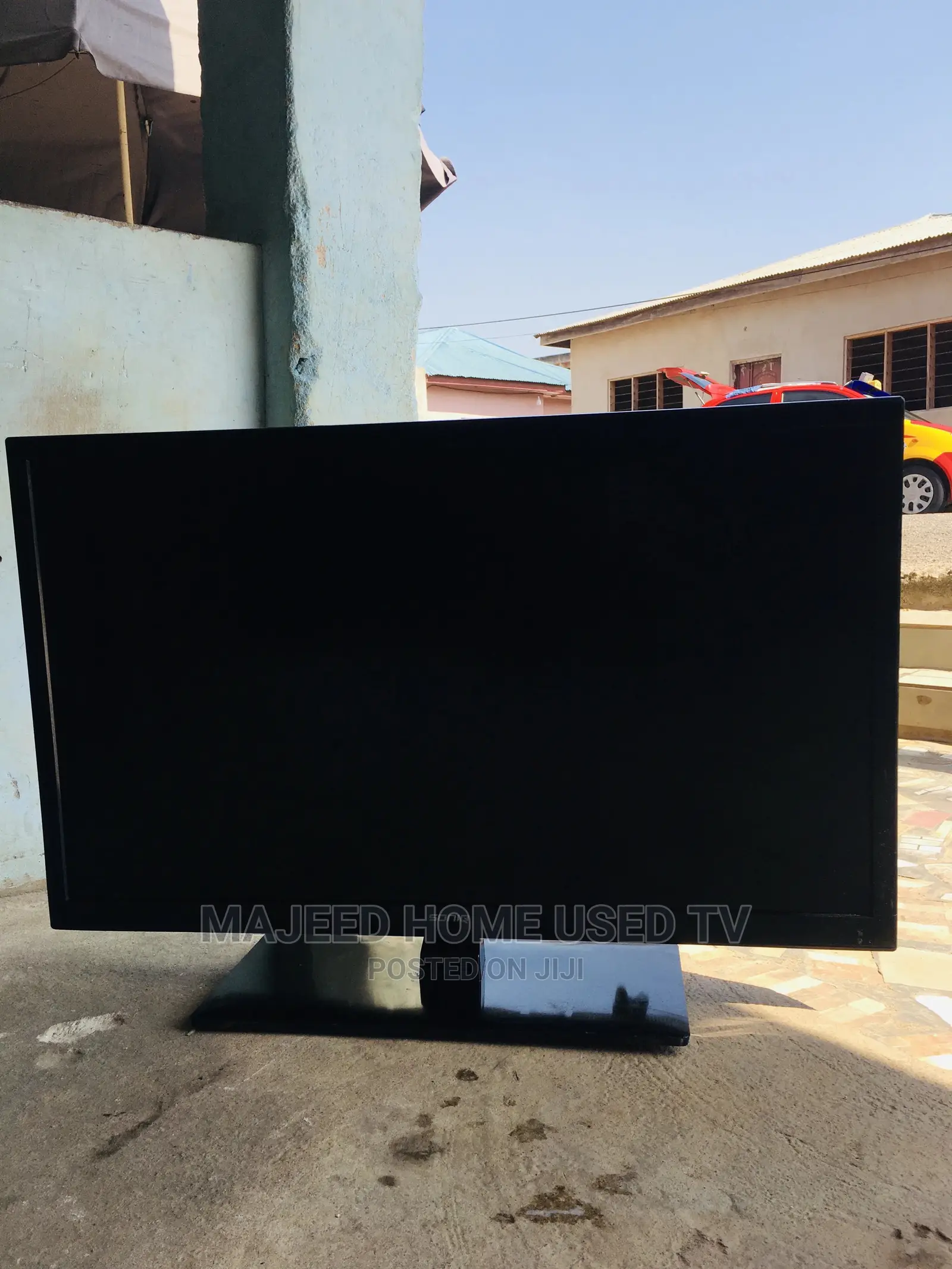 42inches Smart Soniq Led Tv