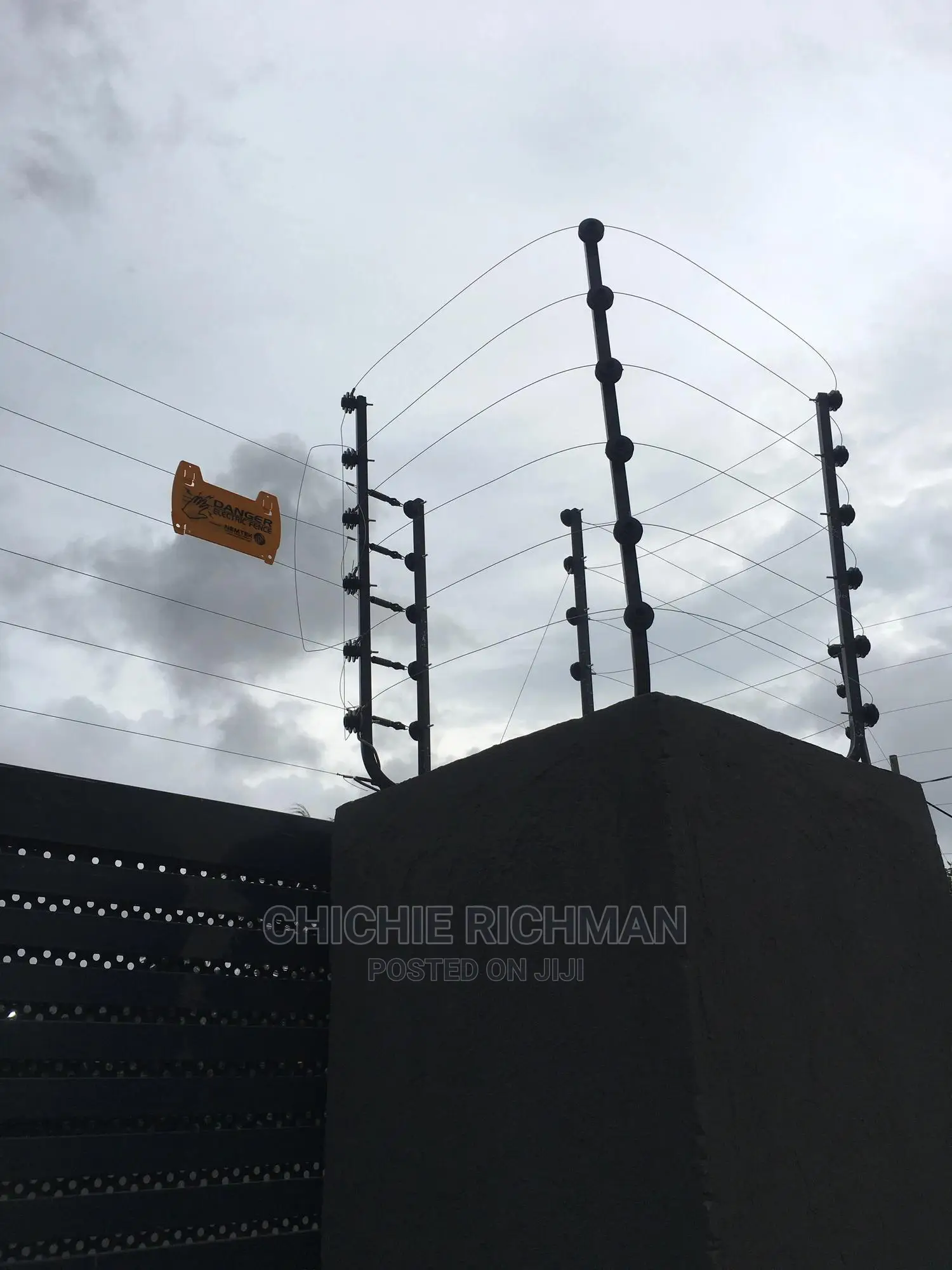 Electric Fence and Razor Wire Installation