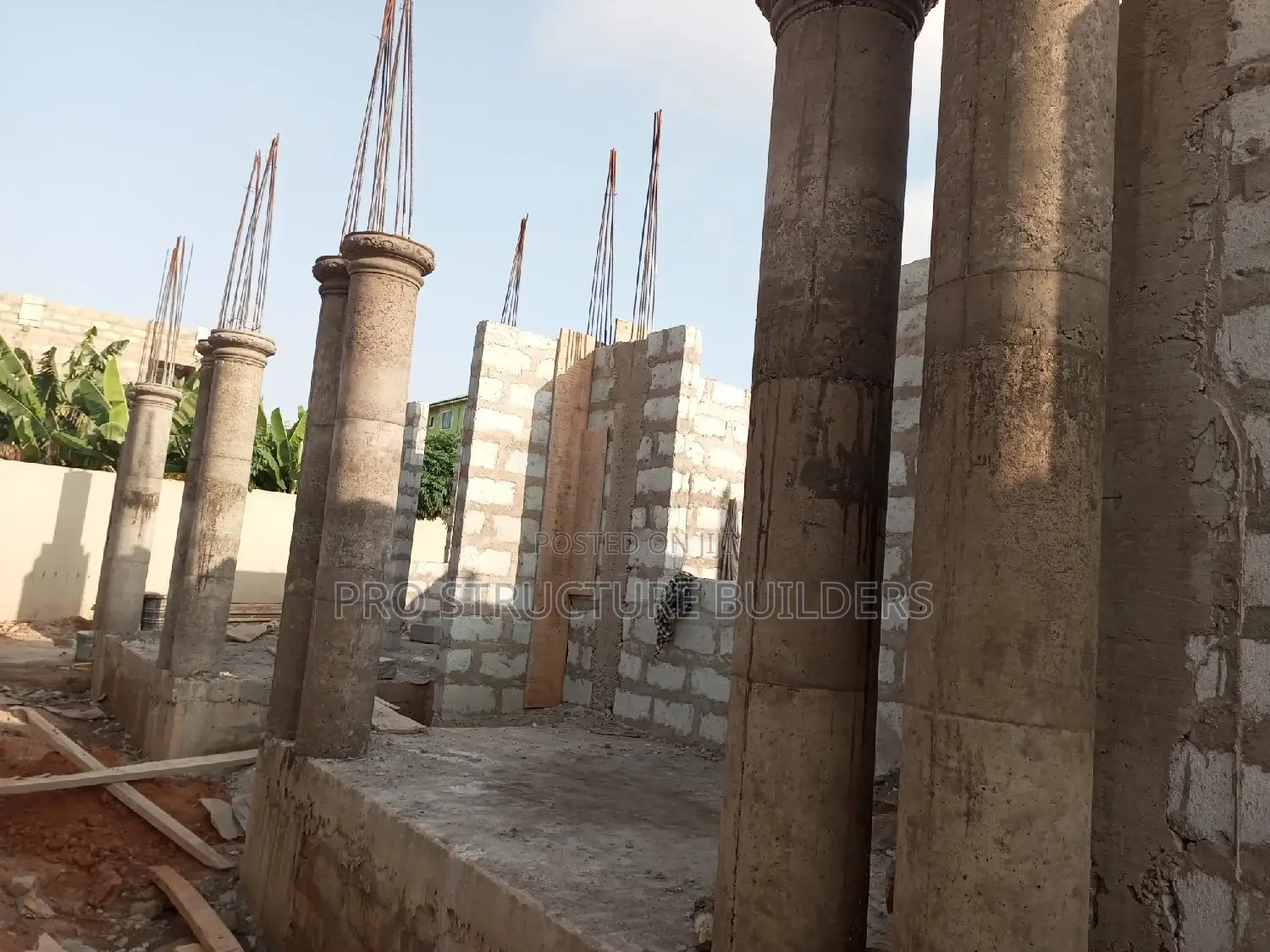 Decking Plate and Pillar Mould for Hiring