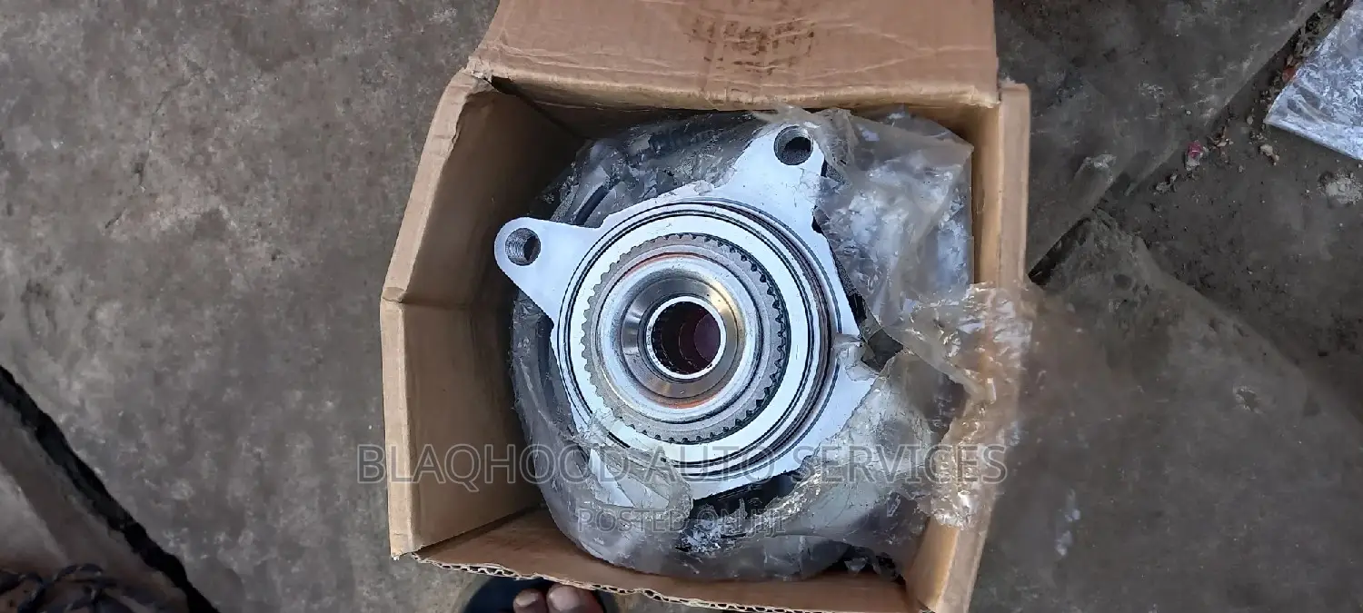 Ford F150 2010-2015 Free WHEEL HUB Pair in Stock