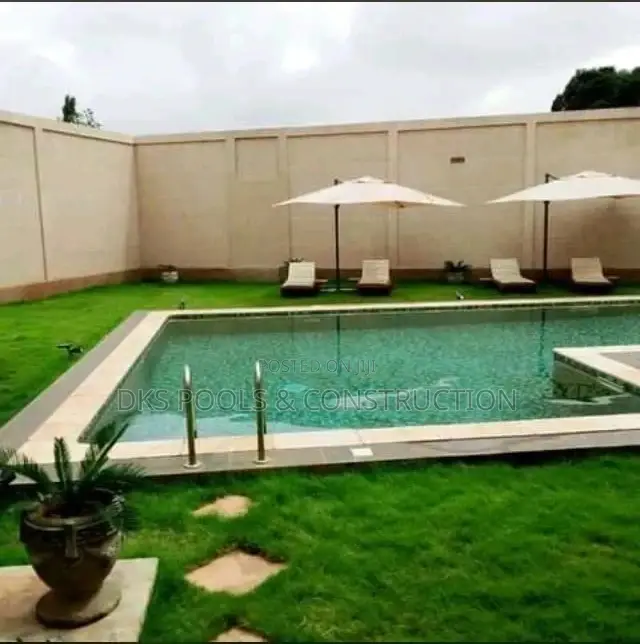 Swimming Pool Contractor