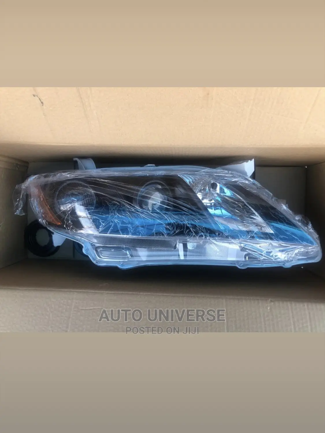 Toyota Camry 2007 to 2009 Headlight Available