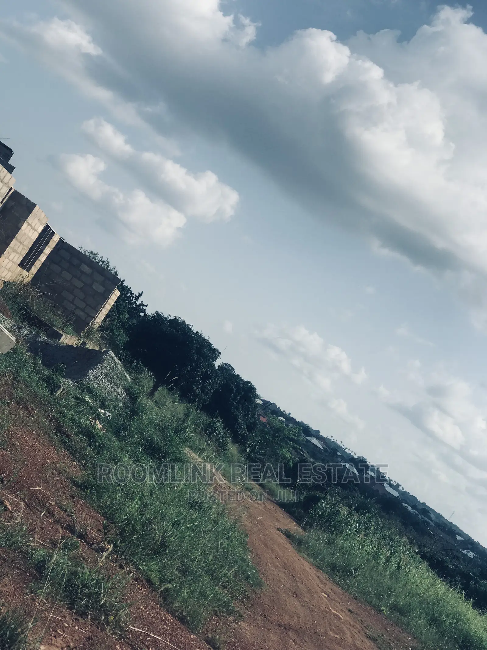 Land at Anhwere(Sunyani Airport Environ