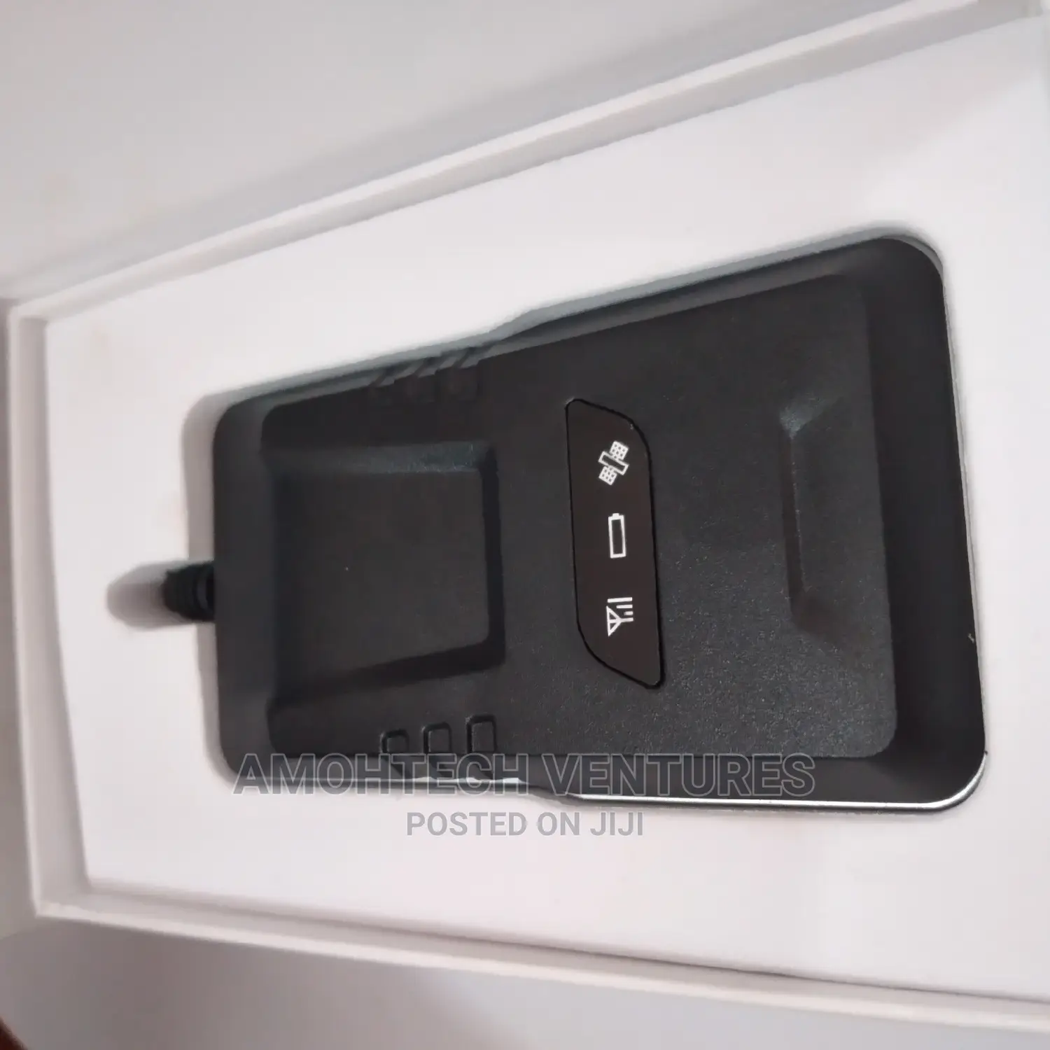 GPS Tracker 24 Volt Car and 12 Volts