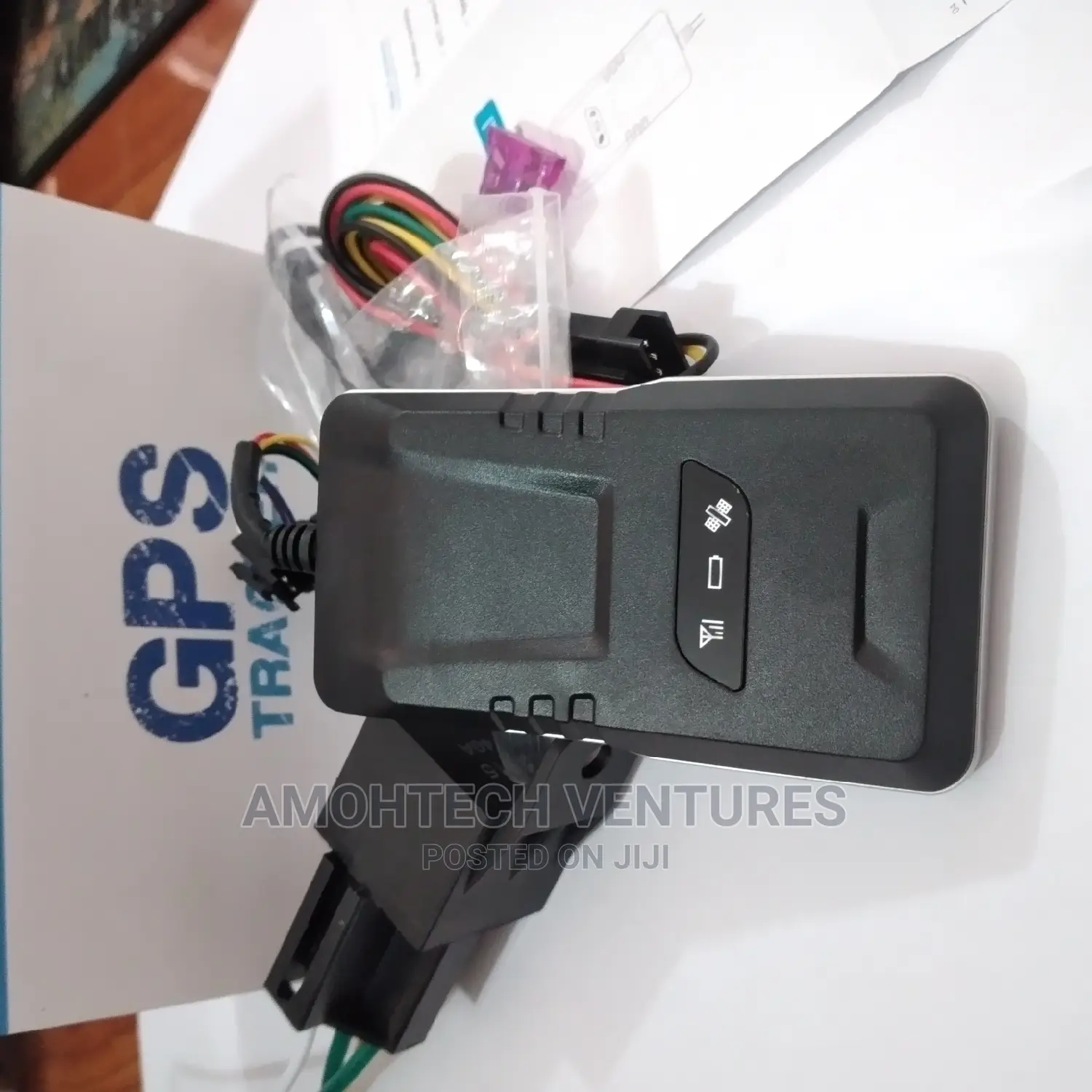 Easy Hide Car GPS Tracking Device